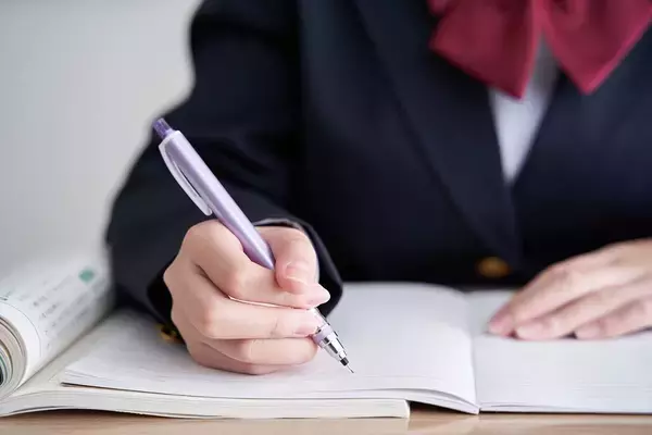 子どもにそこまで求めるのは酷…異例の10万部を突破した中高生向け｢頭がよくなる｣本の"意識高すぎる"中身