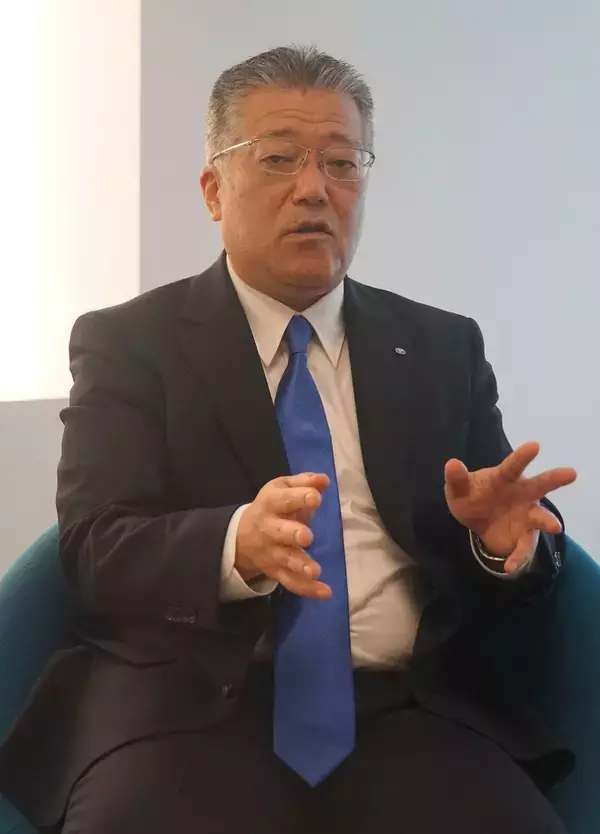 「1000円ジーンズの｢閉まらない社会の窓｣が突破口に…日本メーカー･YKKがファスナー世界最大手でいられる理由」の画像