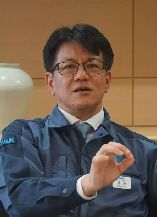 「1000円ジーンズの｢閉まらない社会の窓｣が突破口に…日本メーカー･YKKがファスナー世界最大手でいられる理由」の画像