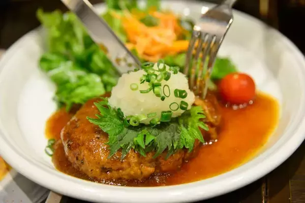 「血糖値の上昇を抑え込める…糖尿病専門医が｢白米､ラーメン､甘いお菓子の後にぜひ｣と勧める"12秒の運動"【2026年3月BEST】」の画像