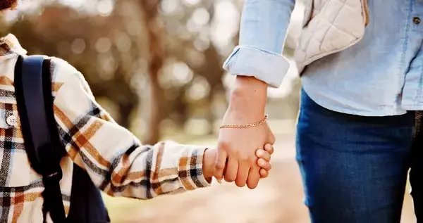｢スキとアイシテルは何が違うの?｣…脳科学者のふとした質問に小学生の息子が返した"AI超え"のひとこと