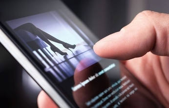 ｢救いのない元AV女優の自宅｣をどう描写するか…億を稼ぐライターが｢最悪｣を使わずに書いた"五感が痺れる文章"