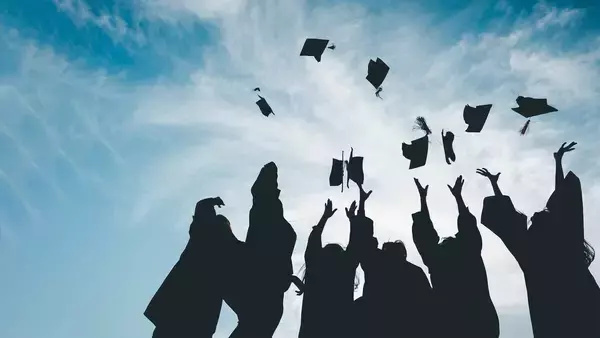 「MARCH卒､日東駒専卒では不利になる…就職でも昇進でもない｢学歴が足をひっぱる人生の勝負どころ｣【学歴フィルター3選】」の画像