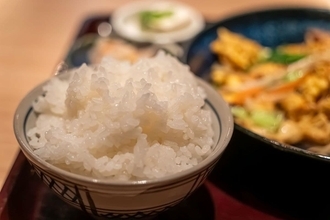 定食屋で｢ご飯大盛り無料｣は危険すぎる…激務でも太らない三菱商事の社員が店員に返した"スマートな一言"