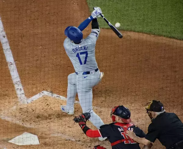 「｢お父さんの靴｣と見下されていたのに…大谷翔平が王者ナイキではなく､ニューバランスを相棒に選んだ理由」の画像