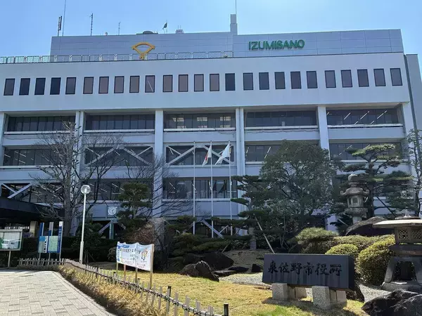 「｢できない理由を探しても仕方ない｣大阪･泉佐野市長が全国初の"自治体版赤ちゃんポスト"に踏み切ったワケ」の画像