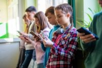 ｢81カ国中最良の結果｣デジタル推進国で子供の学力が急低下する中､日本で起きた関係者が目を丸くした事実