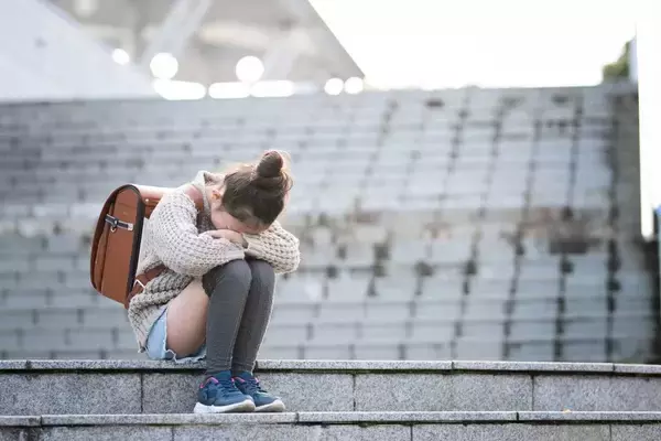 「｢そんな安物と交換しないで!｣大ブームになっている子どものシール交換にガチで介入する親の異常ぶり」の画像