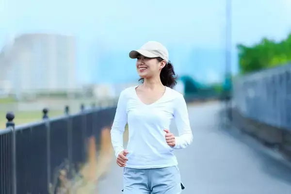 「｢やる気｣も｢気合い｣も必要ない…仕事のできる人が｢すぐやる｣ために真っ先にしている小さなこと」の画像