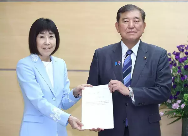 「公務員ボーナス4年連続増の73万円…｢安倍路線｣を捨てて霞が関を肥大化させる高市首相の"民間泣かせ"の戦術」の画像