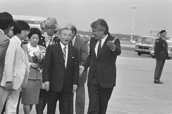 「保守層の｢高市離れ｣が始まった…大勝したのに空回り､自民党幹部が漏らした｢孤独な首相｣という政権の急所【2026年3月BEST】」の画像