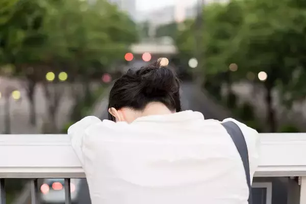 不潔ではないのに｢清潔感ゼロ｣…仲人が｢20代でも中高年に見える｣と指摘する婚活女性の髪形