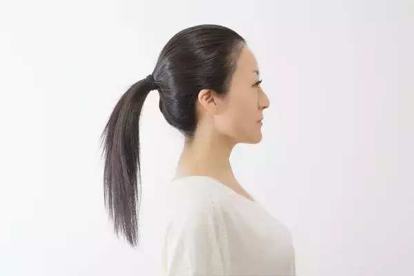 「不潔ではないのに｢清潔感ゼロ｣…仲人が｢20代でも中高年に見える｣と指摘する婚活女性の髪形」の画像