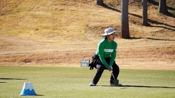 プロデビュー戦でホールインワン…女子ゴルファー幡野夏生がプロテスト合格のためにコーチを変え続けてきた理由