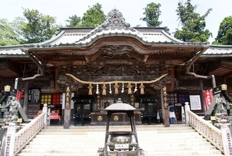 年300万人の登山客のほとんどが素通り…信玄と謙信が競うように信仰した高尾山中にたたずむ｢守護神｣の名前