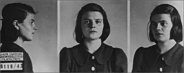 「だから私は西ドイツ連邦議会で首相を平手打ちした…｢ナチ･ハンター｣85歳女性が回顧する壮絶な覚悟」の画像