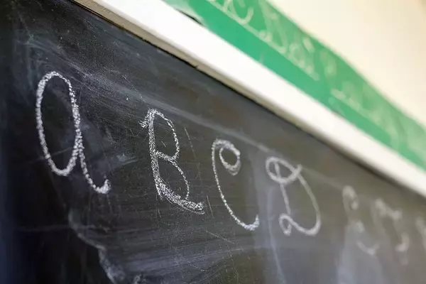 「NHK｢ばけばけ｣では描かれない…松江で慕われた小泉八雲が､熊本の教え子と"距離"を縮められなかった理由」の画像