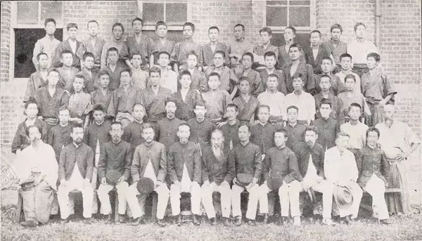 「NHK｢ばけばけ｣では描かれない…松江で慕われた小泉八雲が､熊本の教え子と"距離"を縮められなかった理由」の画像