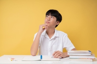 ｢なぜ勉強しないの?｣は言わなくていい…どう見ても勉強していない子が自分から机に向かう"親のたった一言"