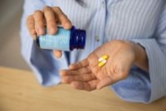 睡眠薬を飲むより効果的…睡眠科学者が｢不眠問題に最も効果があり､うつ症状を和らげる｣という治療の中身