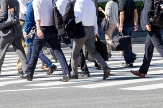 フランス4.3％､ドイツ9.3％なのに日本だけ25.2％…｢死ぬまで社畜｣を覆す年金世代の"知られざる働き方"