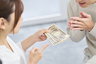 ホリエモン｢小遣い制の男は一生出世しない｣…妻に家計を任せる夫がいつまでたっても身につかない｢稼ぐ力｣