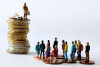 年収でも､節約上手だからでもない…｢自然とお金がたまる人｣と｢貯金をしてもたまらない人｣の決定的な差