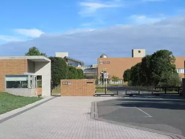 「中受の偏差値は51なのに｢卒業生164人で早慶合格70人｣…親世代が知らない｢本当にコスパのいい｣中高一貫校」の画像