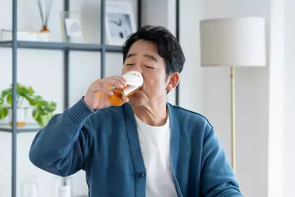 「｢お風呂｣で年間1万9000人の命が奪われている…中高年が絶対にやってはいけない｢入浴前後の気持ち良い行動｣」の画像