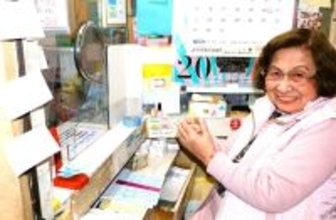 夫を41歳で亡くした週も映画館を開けた…｢別府ブルーバード劇場｣94歳"照ちゃん"が女手一つで通した仁義