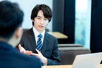 ｢進捗どう?｣に｢丁寧に状況を話す｣は三流…会議で一目置かれる人が真っ先に発する"言い切りの言葉"