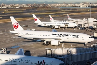 墜落まで30分､揺れる機内で乗客は歪んだ文字で遺書…520人が犠牲になった日航機事故の機体が残る羽田の施設