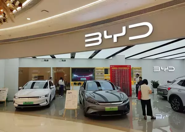 「テスラを抜いたBYDは利益55%減､新興EV破綻で40万人が｢修理難民｣に…値下げ競争で自滅する中国EVの末路」の画像