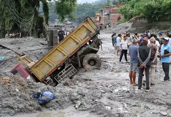 ハザードマップでも避難地図でも防げない…900人超が死亡したネパール･ヒマラヤの地中で起きていた"大異変"