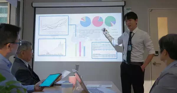 三流は｢プレゼンがよかった｣､二流は｢資料がよかった｣と言う…部下から慕われる上司の"一流のほめ方"