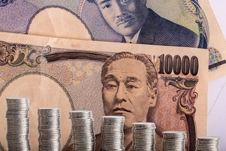 給料が増えたのは｢上｣と｢下｣だけ…経済学者が｢いちばん割を食っている｣と指摘する中間層の不都合な真実