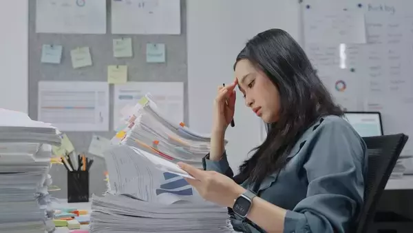 「休んでも疲れが取れない人は､休み方を間違えている…産業医が教える､最初に見極めるべき｢3種類の疲労｣」の画像