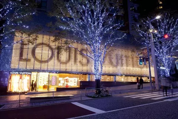 ルイ・ヴィトンを｢世界一｣にしたのは日本人だった…中国人がわざわざ日本に来て｢ヴィトンのバッグ｣を買う理由