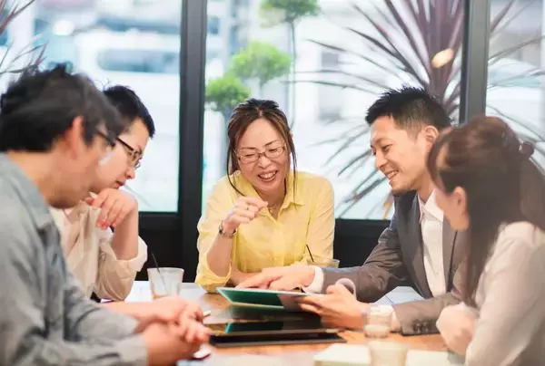 1つのオレンジを取り合う二人に｢半分ずつ｣は絶対ダメ…"ハーバード流交渉術"が最も重視する要素