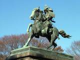 「皇居に銅像がある｢南朝の忠臣｣の本当の姿…楠木正成が後醍醐天皇より深くつながった"皇族の名前"」の画像1
