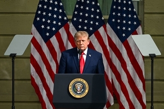 ｢移民が隣人のペットを食べている｣…トランプ大統領が紡ぐ｢フェイク物語｣が人気取りに役立つワケ
