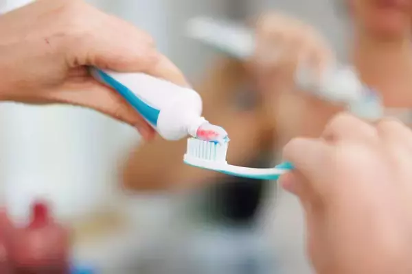 「やっと出た夫の電話の声の主は"赤の他人"…脳疾患の母を看取り､重度認知症の老父を抱えた娘に起きた悲劇」の画像