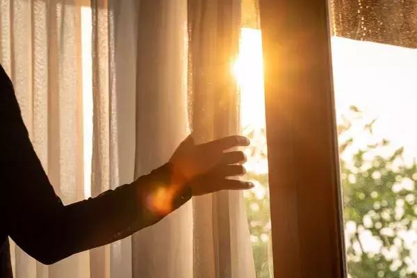 毎朝のウォーキングは全然健康的ではない…600冊つくった作家が警鐘"枯れた50代"になる朝イチの愚行