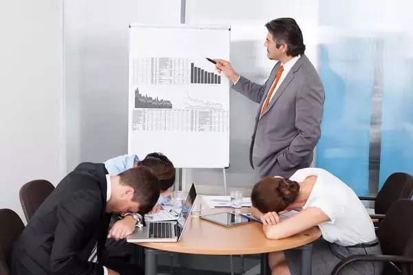 ｢100点の資料｣ほどつまらないものはない…説明上手がパワポのスライドに仕掛けている"ツッコミどころ"