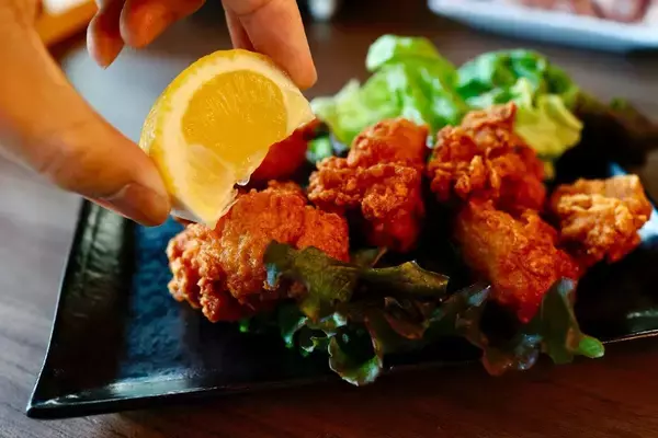 唐揚げにレモンを勝手にかける人はやっぱり嫌われる…｢感じがいい人｣と｢感じが悪い人｣の決定的違い