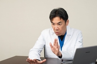 店員の｢履けばなじみます｣は医学的に大ウソ…天才フェラガモが断言した｢足が変形する靴｣の決定的特徴