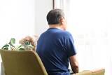 「｢いる｣か｢いない｣かで認知症リスクが40%変わる…配偶者でも友人でもない｢高齢者を幸せにする重要な存在｣」の画像1