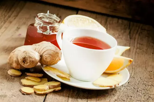 「液体なのに空腹感が解消される…医師が40年以上毎日飲む｢人体に必要な全ビタミン､ミネラルを含む｣飲み物」の画像