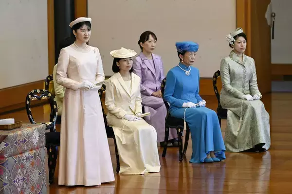 愛子さまは｢人｣を詠み､悠仁さまは｢昆虫｣を詠んだ…歌会始で明らかになった人間性の決定的違い