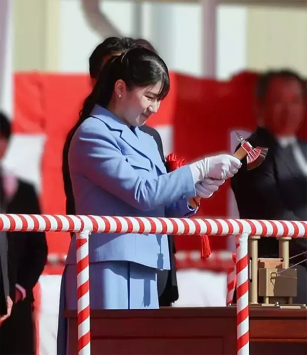 「愛子さまは｢人｣を詠み､悠仁さまは｢昆虫｣を詠んだ…歌会始で明らかになった人間性の決定的違い」の画像